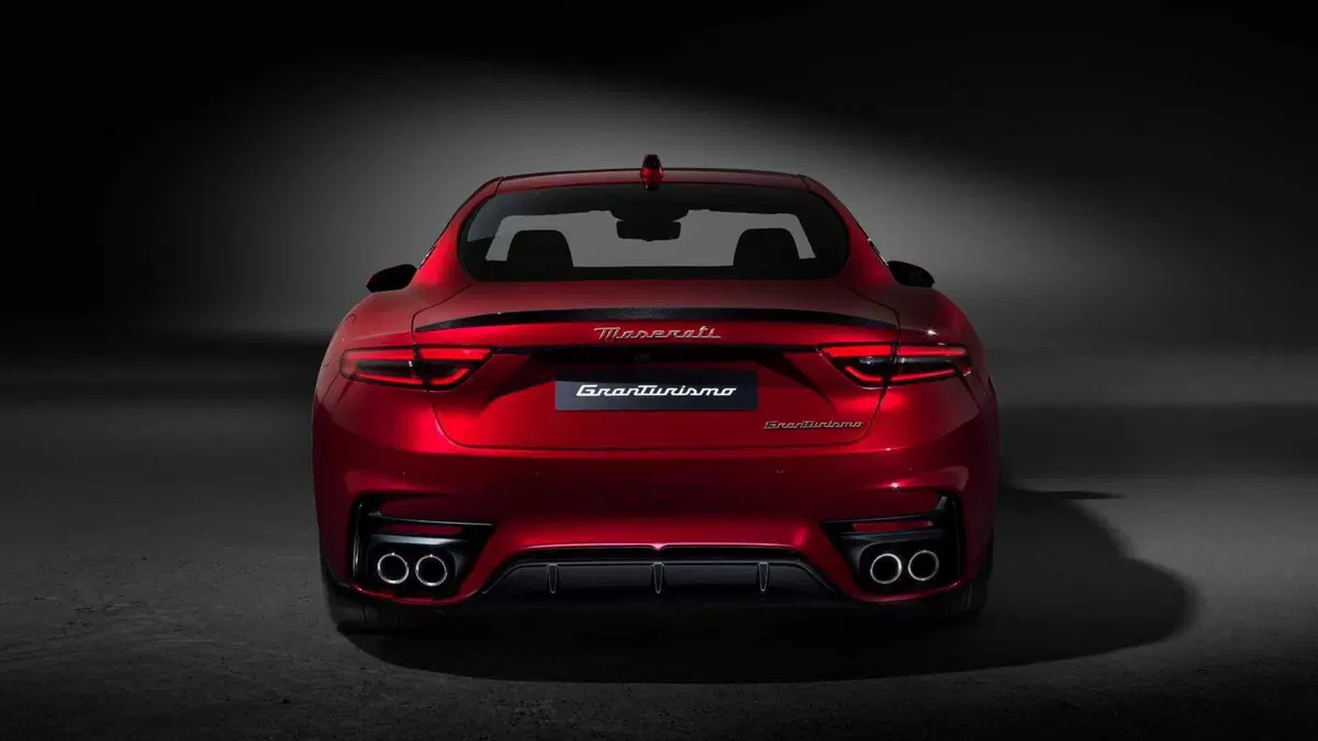 Maserati Granturismo 3.0 Trofeo awd auto (5)