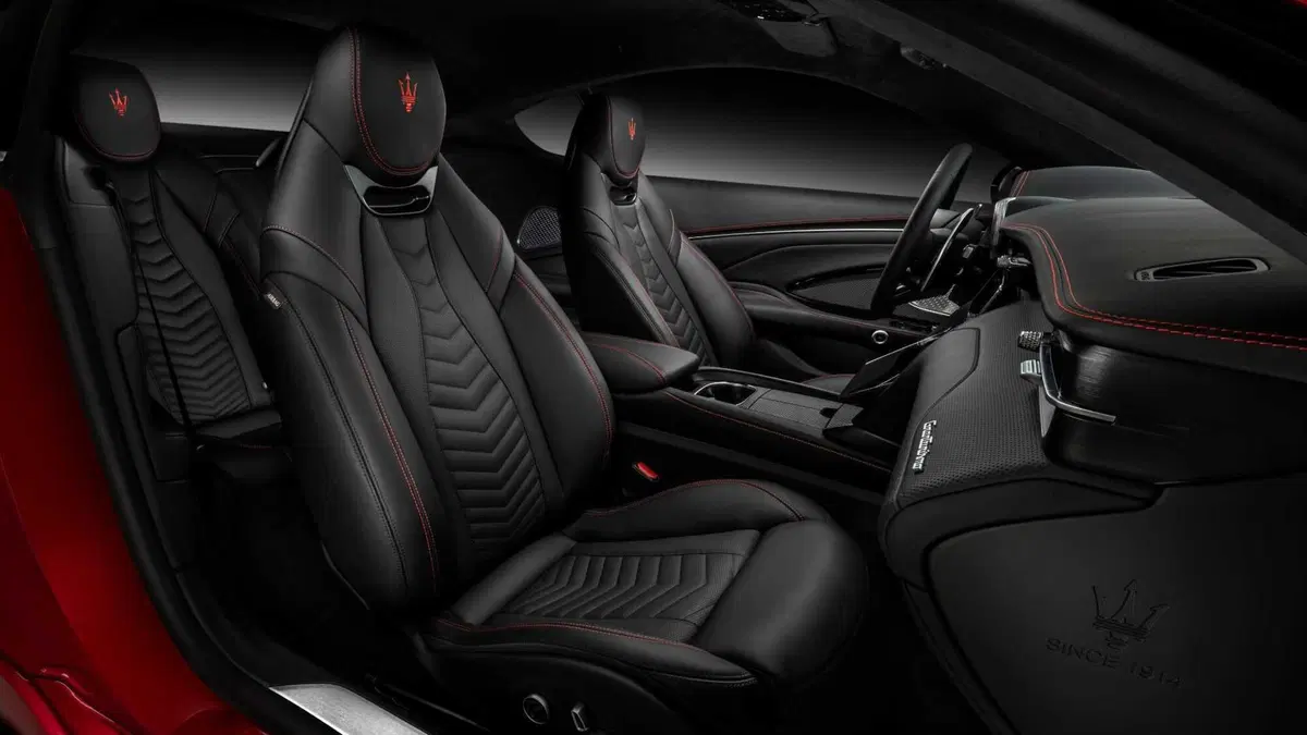 Maserati Granturismo 3.0 Trofeo awd auto (9)