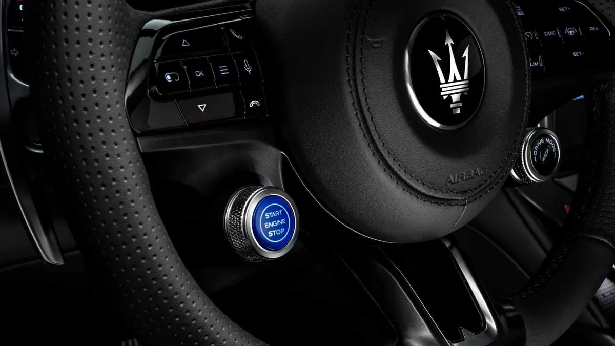 Maserati Granturismo 3.0 Trofeo awd auto (17)