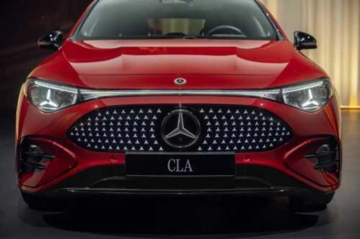 Mercedes CLA 2025: nasce  elettrica ma volendo è anche ibrida [VIDEO] (7)