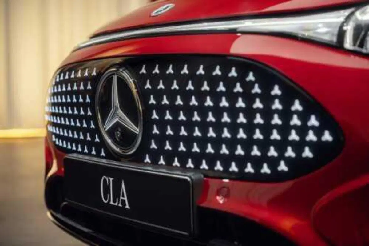 Mercedes CLA 2025: nasce  elettrica ma volendo è anche ibrida [VIDEO] (12)