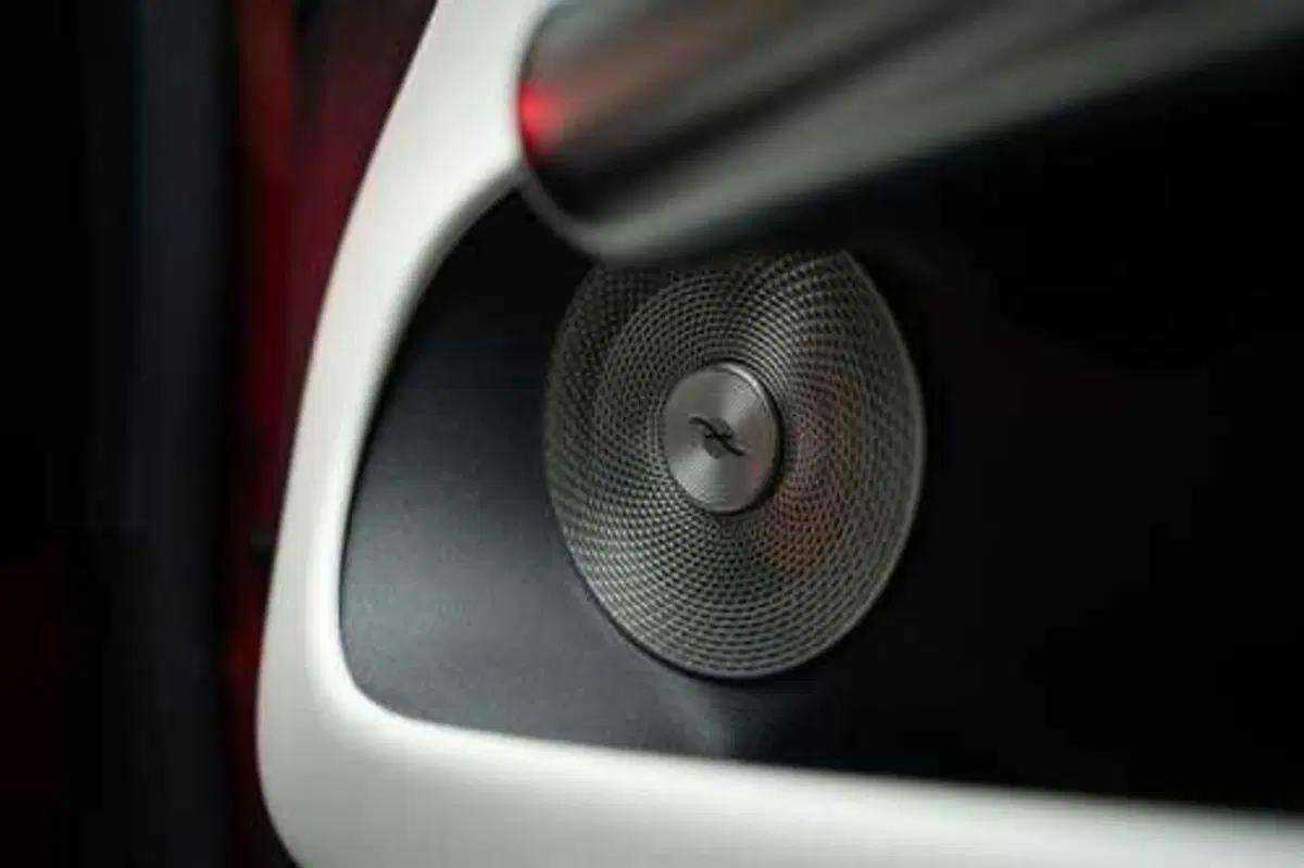 Mercedes CLA 2025: nasce  elettrica ma volendo è anche ibrida [VIDEO] (28)