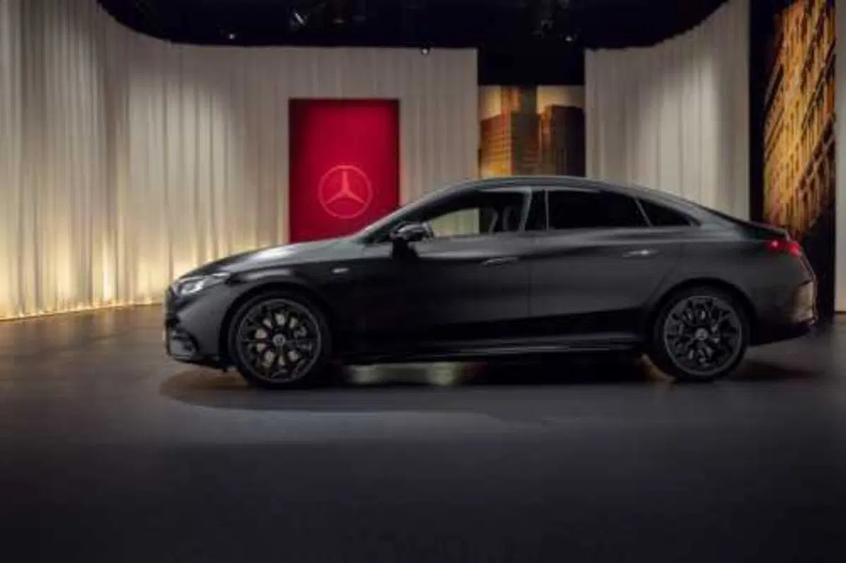 Mercedes CLA 2025: nasce  elettrica ma volendo è anche ibrida [VIDEO] (33)