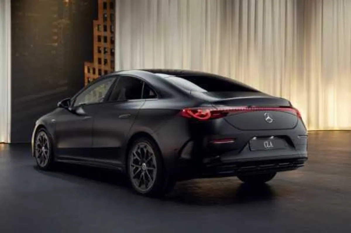 Mercedes CLA 2025: nasce  elettrica ma volendo è anche ibrida [VIDEO] (34)