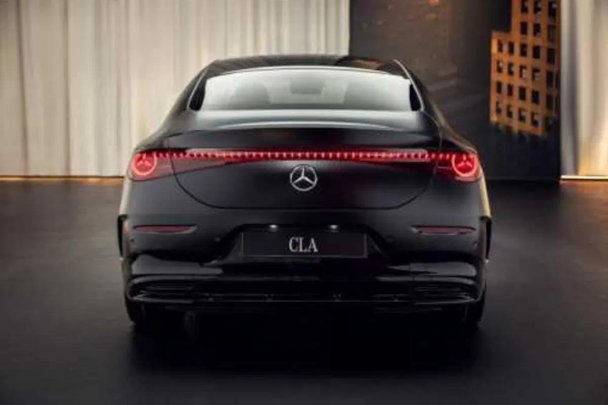 Mercedes CLA 2025: nasce  elettrica ma volendo è anche ibrida [VIDEO] (35)