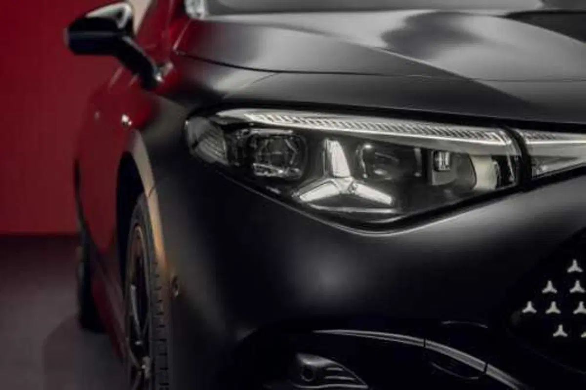 Mercedes CLA 2025: nasce  elettrica ma volendo è anche ibrida [VIDEO] (41)