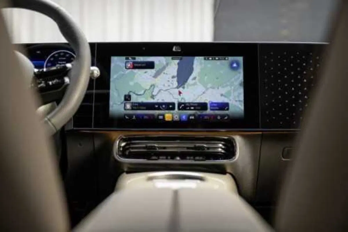 Mercedes CLA 2025: nasce  elettrica ma volendo è anche ibrida [VIDEO] (50)