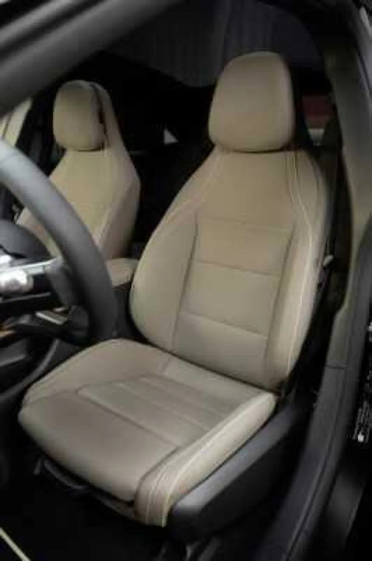 Mercedes CLA 2025: nasce  elettrica ma volendo è anche ibrida [VIDEO] (56)