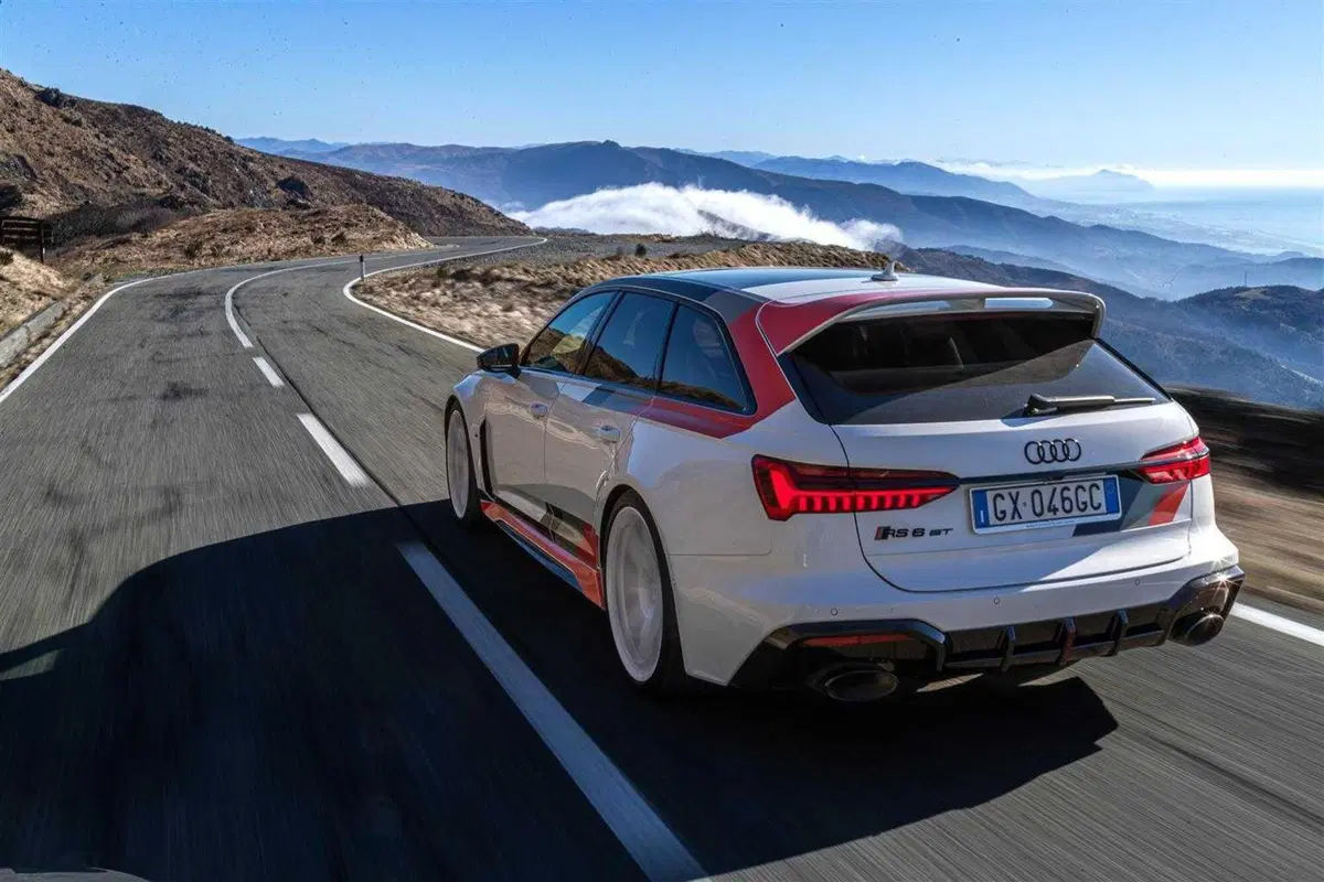 Audi RS6 GT: il mostro dell'Autobahn in pista a Monza [VIDEO] (9)