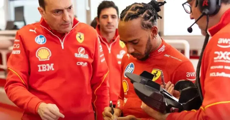 F1. Ferrari, negativo il debutto di Hamilton-Adami: "Possiamo fare di meglio nei team radio"