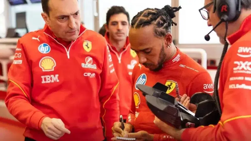 F1. Ferrari, negativo il debutto di Hamilton-Adami: "Possiamo fare di meglio nei team radio"