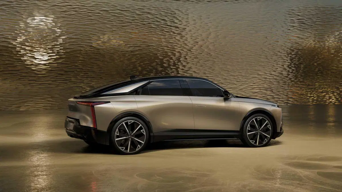 Ds N 8 (2025-->>) (3)