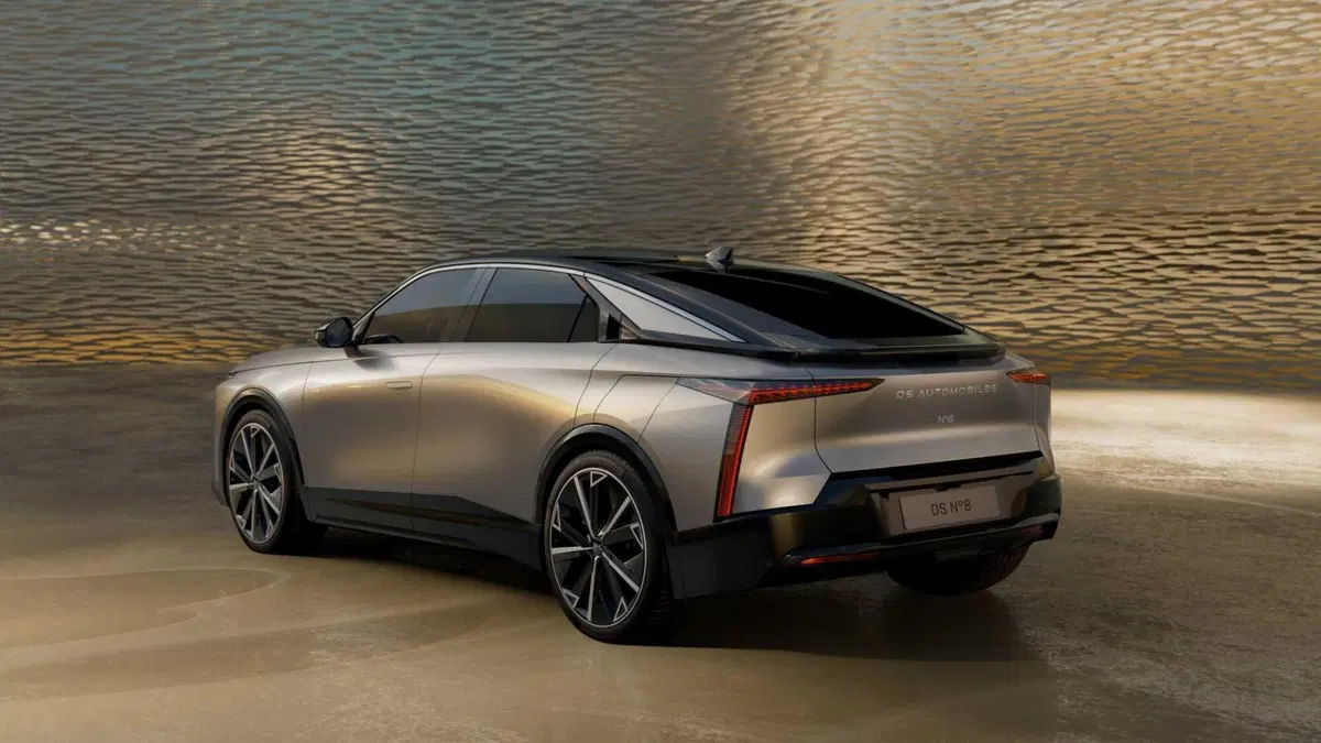 Ds N 8 (2025-->>) (4)