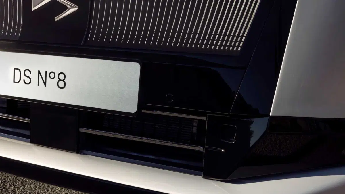 Ds N 8 (2025-->>) (16)