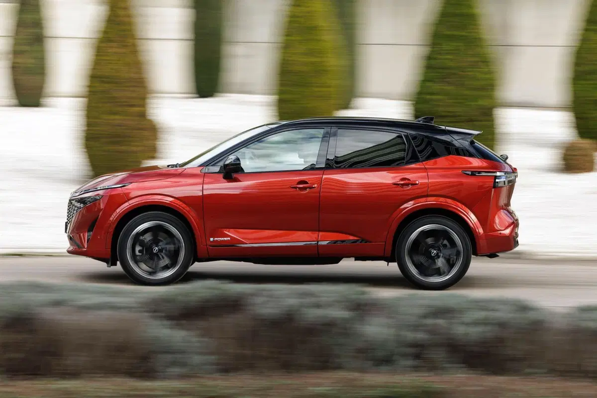 Nuova Nissan Qashqai: motorizzazioni, allestimenti, optional e prezzi. Guida all’acquisto (8)