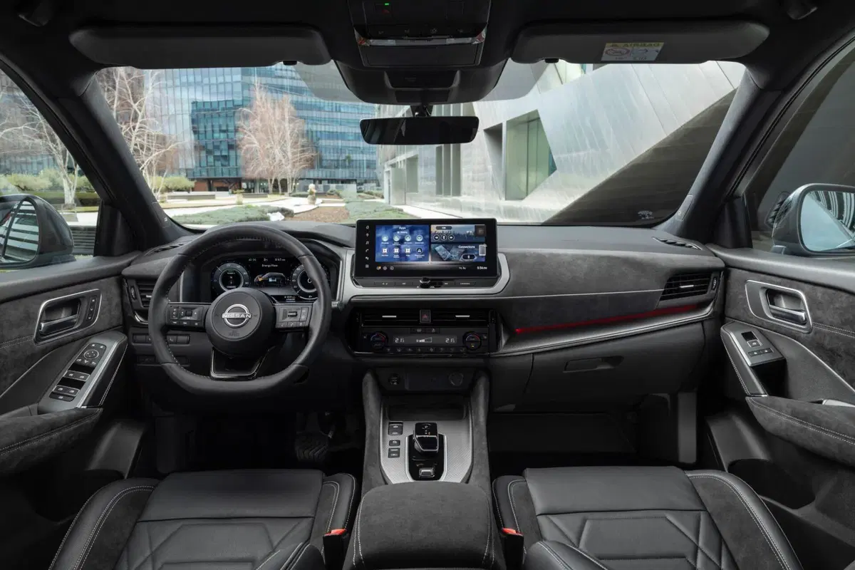 Nuova Nissan Qashqai: motorizzazioni, allestimenti, optional e prezzi. Guida all’acquisto (25)