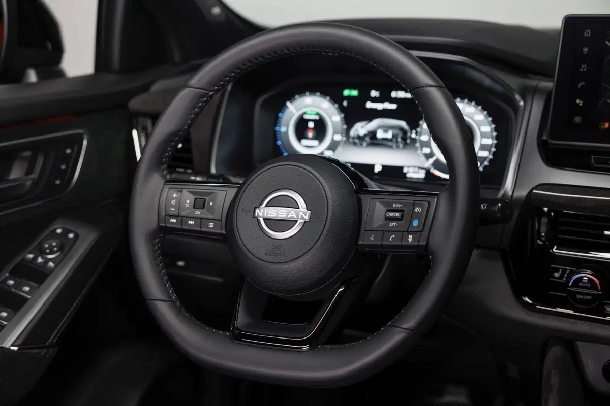 Nuova Nissan Qashqai: motorizzazioni, allestimenti, optional e prezzi. Guida all’acquisto (42)