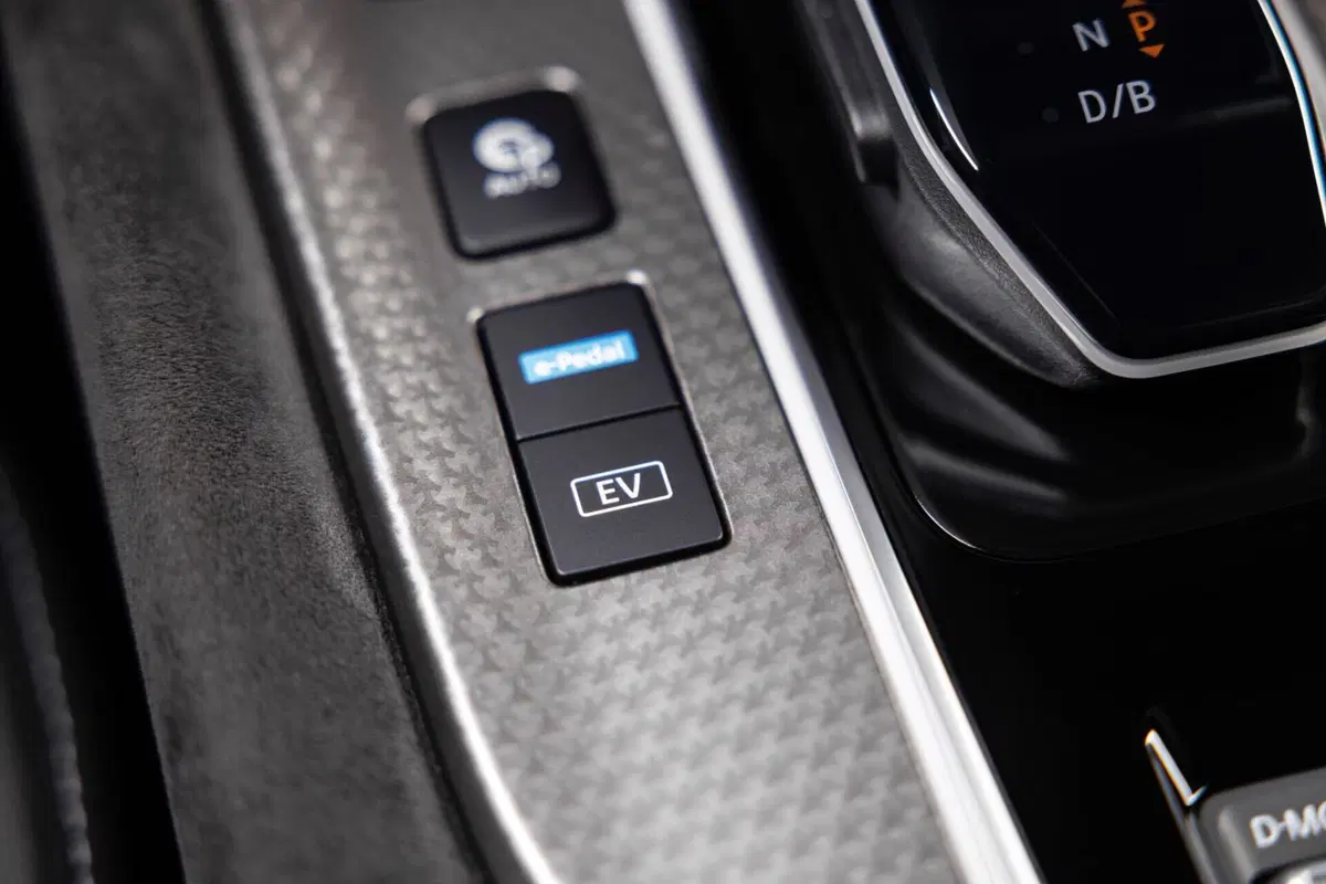 Nuova Nissan Qashqai: motorizzazioni, allestimenti, optional e prezzi. Guida all’acquisto (49)