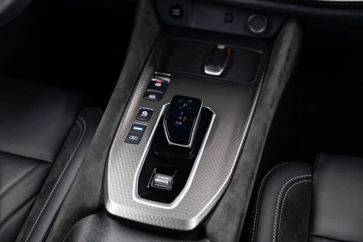 Nuova Nissan Qashqai: motorizzazioni, allestimenti, optional e prezzi. Guida all’acquisto (52)