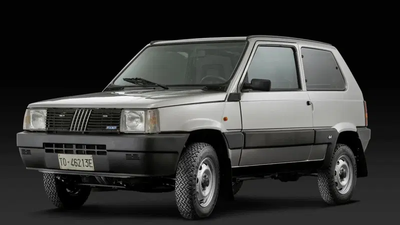 The Gianni Agnelli Collection: le auto dell&rsquo;Avvocato all&rsquo;asta, c'&egrave; anche la Panda 4x4 che usava a St. Mortiz