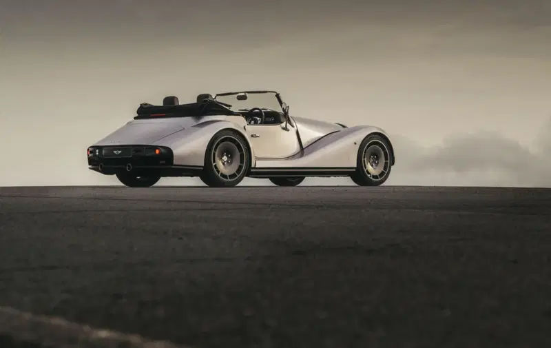 Richard Hammond presenta la nuova Morgan Supersport [VIDEO]