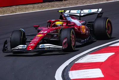  Formula 1: Ferrari, ecco come Lewis Hamilton si &egrave; preso la pole per la Sprint in Cina
