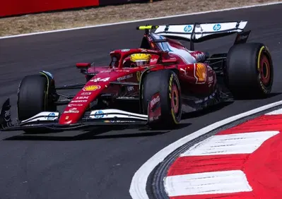 Formula 1: Ferrari, ecco come Lewis Hamilton si è preso la pole per la Sprint in Cina