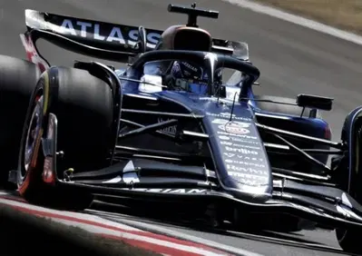 F1. Mini-DRS, giallo nel box Williams in Cina. FIA: Non hanno presentato le immagini delle telecamere, multa da 50.000 euro