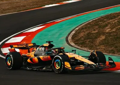 F1. GP Cina 2025, doppietta McLaren con Piastri e Norris! Ferrari squalificate