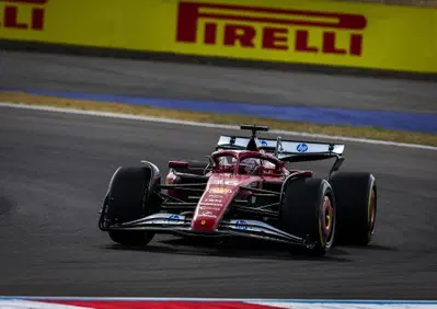 F1. GP Cina 2025, contatto al via con Hamilton, Leclerc: Senza quei danni avrei potuto lottare per la vittoria
