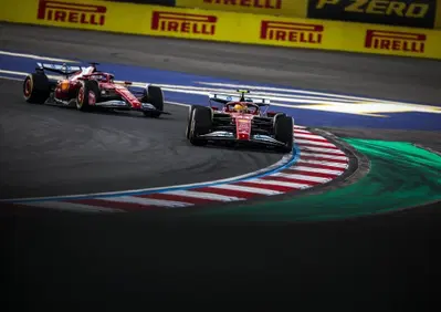 F1. GP Cina, Vasseur: Leclerc? Non poteva fare altro, anche senza il danno. È più difficile da spiegare la gara di Hamilton