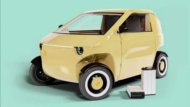Stellantis intrigata dall'auto formato Ikea, &egrave; pi&ugrave; brutta la Luvly o la Ami?  