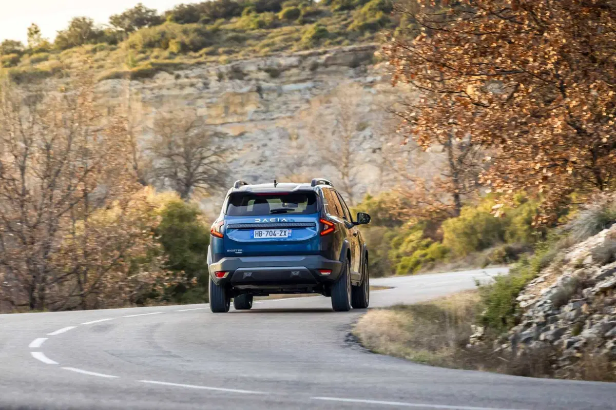 Dacia Bigster, la prova su strada con il nuovo motore 1.8 FULL HYBRID a meno di 30k (17)