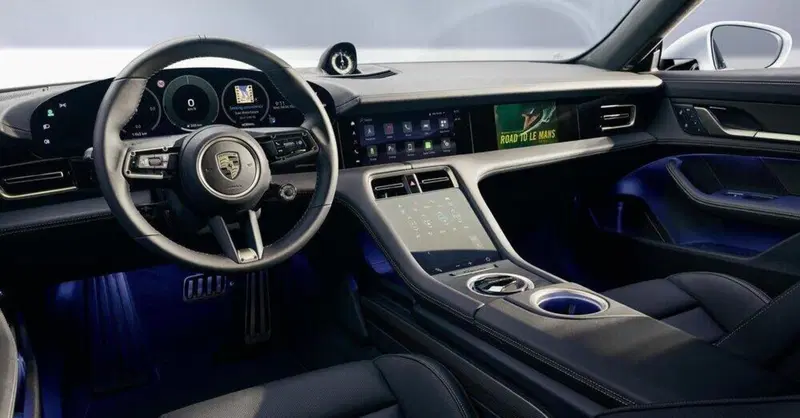 Porsche 911 e le altre top: il sound Dolby Atmos e Alexa in arrivo