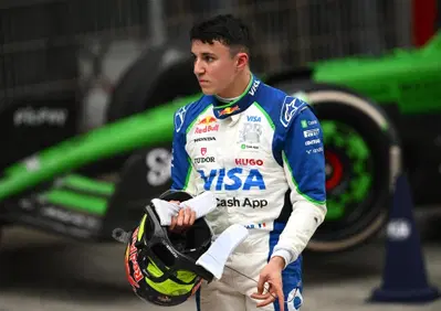 Formula 1. Isack Hadjar: “Helmut Marko? Ha un gran senso dell’umorismo, andiamo d’accordo”