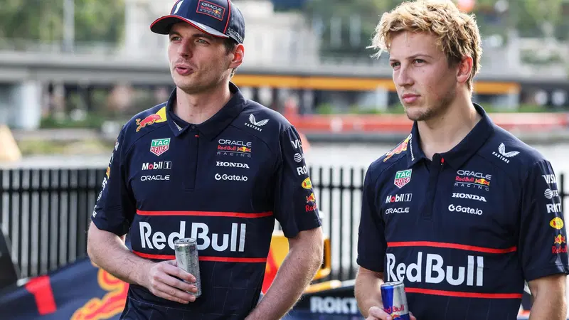 F1. Ex Red Bull difende Lawson: "Non passi dall'essere un eroe al peggiore pilota in due gare. Solo Verstappen pu&ograve; guidare la RB21"