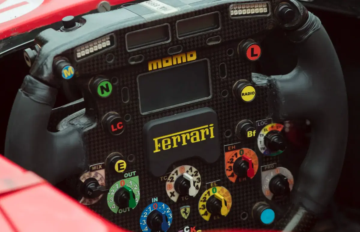 La Ferrari F2001 di Schumacher all’asta durante il GP di Monaco