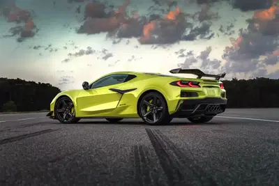 Corvette C8 Z06: addio aste e bilancieri, nuovo motore e... [VIDEO]