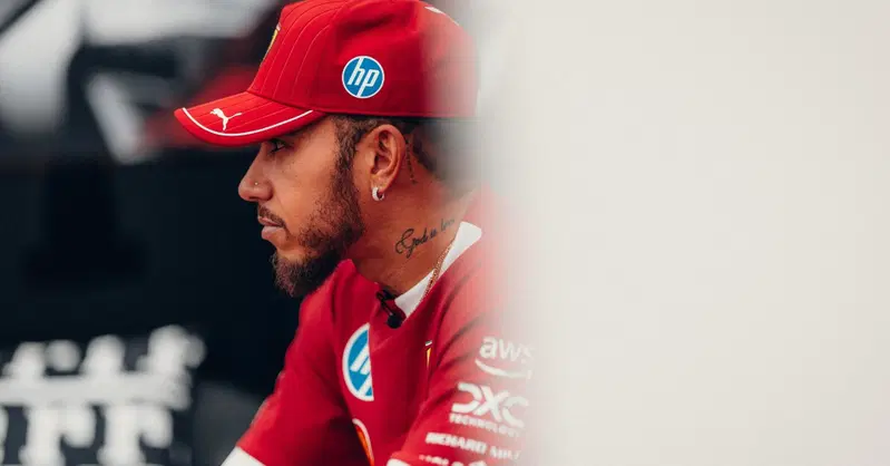 F1. Hamilton in Giappone per il riscatto dopo la squalifica: "Massima fiducia in Ferrari. Siamo solo all'inizio"