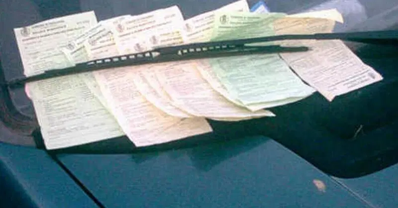 Multe: solo per la notifica paghi 12,40 euro, ma c'&egrave; un trucco 