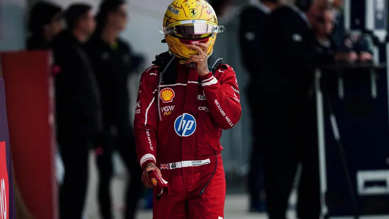 F1. GP Giappone, Hamilton rivela: "Abbiamo trovato un problema nella SF-25, ci fa perdere un decimo al giro"