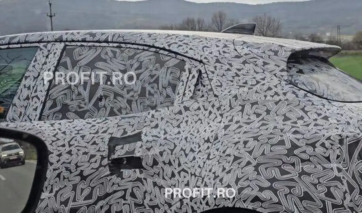 Dacia lavora ad un'auto di segmento C che costerà poco (8)