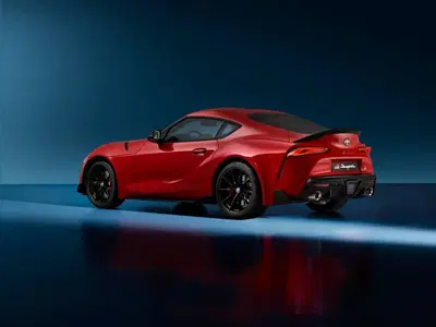 Toyota GR Supra Lightweight EVO: pochi esemplari solo cambio manuale