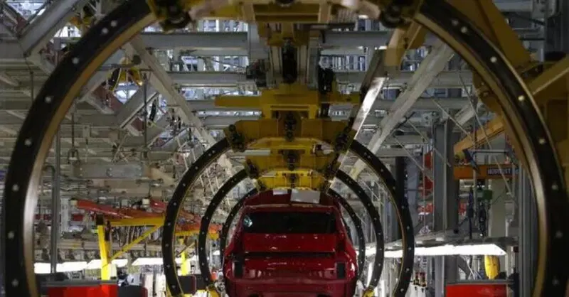 Stellantis, crollo storico della produzione in Italia: le stime del primo trimestre sono ai minimi da quasi 70 anni