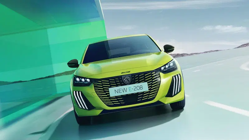 Peugeot 208: maggiore autonomia, pi&ugrave; efficiente e ora pu&ograve; alimentare casa
