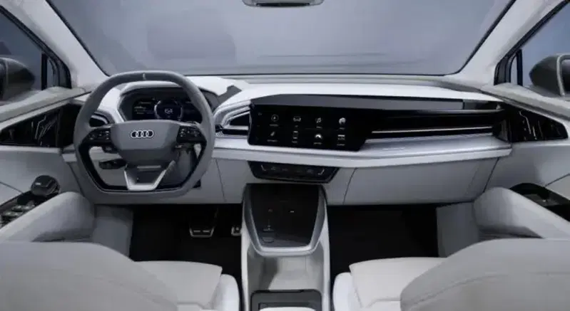 Interni nuova Audi Q2 e-tron
