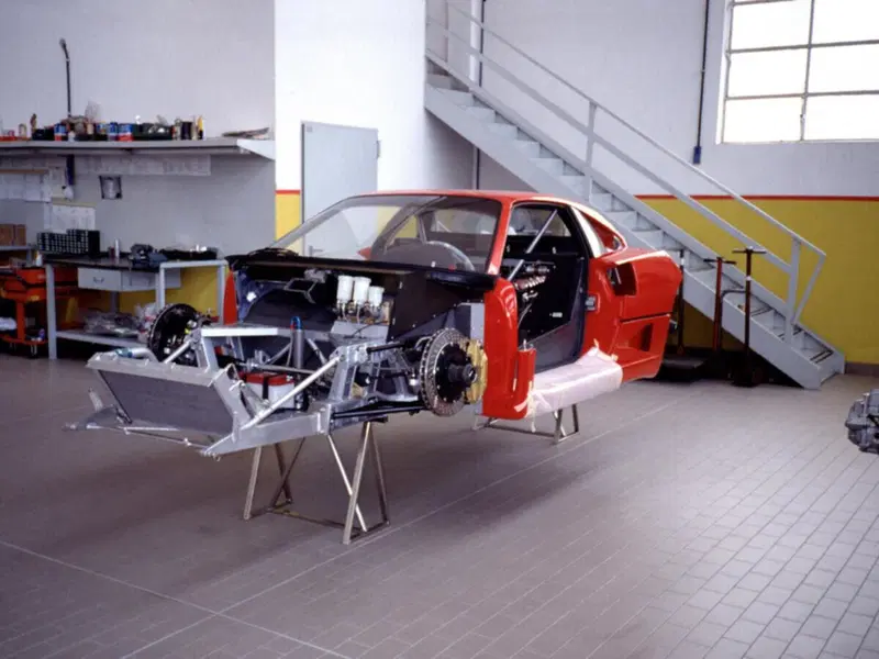 Avantreno Ferrari F40