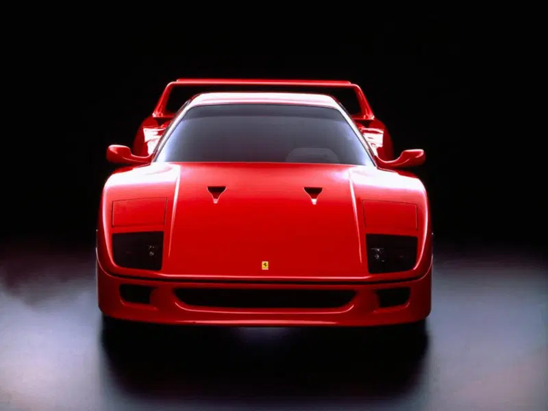 Ferrari F40 frontale