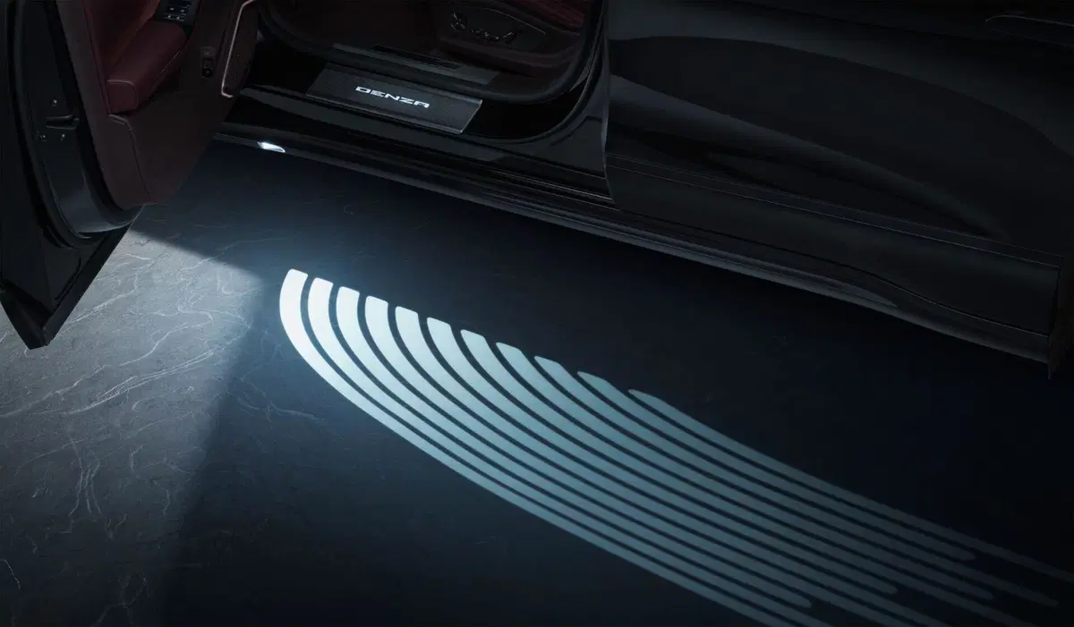 BYD Denza Z9 GT: oltre il parcheggio "impossibile" c'è di più (e lo zampino di Mercedes) (14)