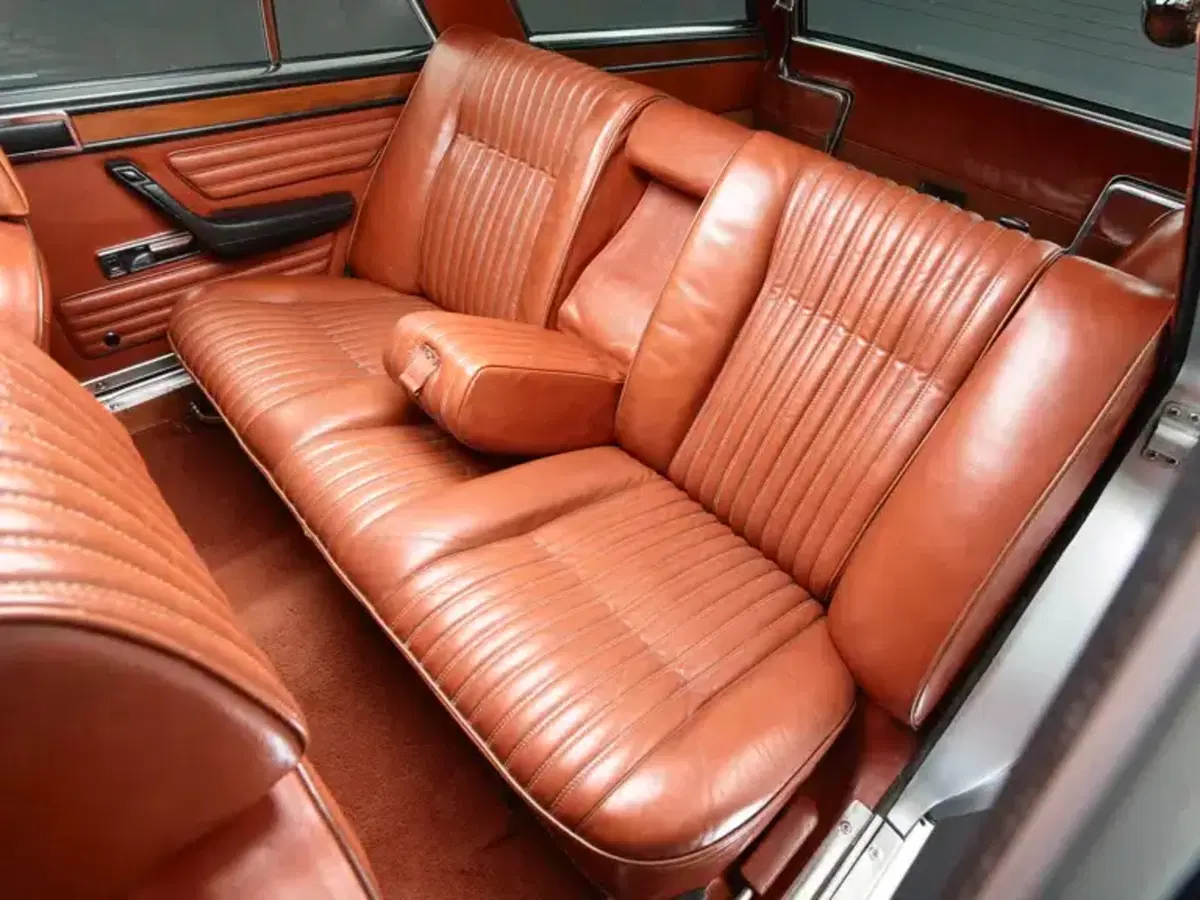 All’asta tre auto iconiche di Gianni Agnelli: tra rarità, design unico e fascino senza tempo (13)